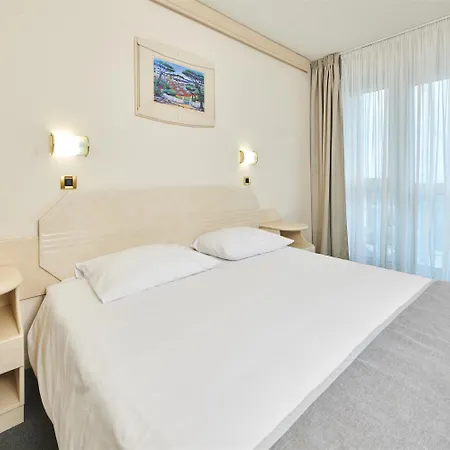 Gran Vista Plava Laguna Hotel 3*