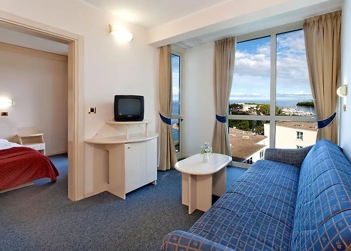 Отель Gran Vista Plava Laguna 3*