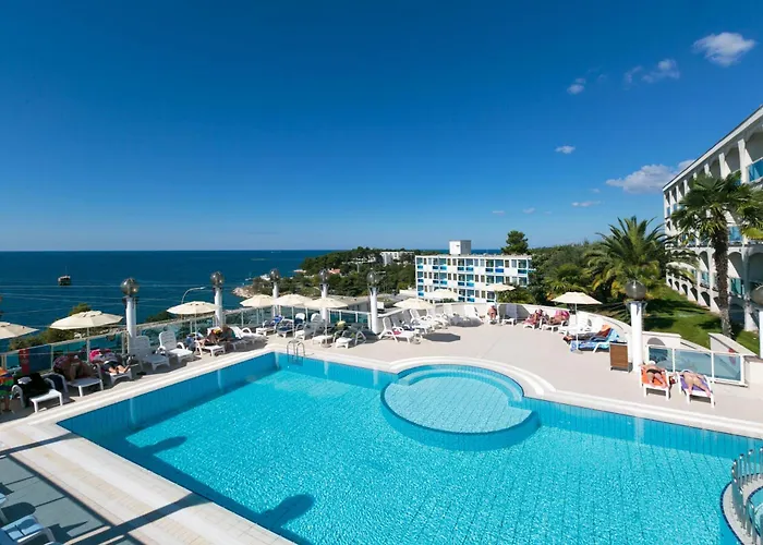 Gran Vista Plava Laguna Отель 3*