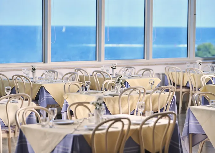 Отель Gran Vista Plava Laguna Пореч