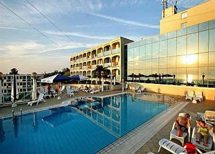 Gran Vista Plava Laguna Отель