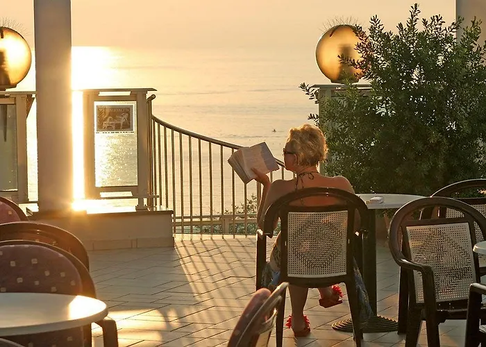 Gran Vista Plava Laguna Отель 3*