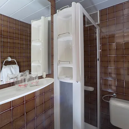 Gran Vista Plava Laguna 호텔 3*