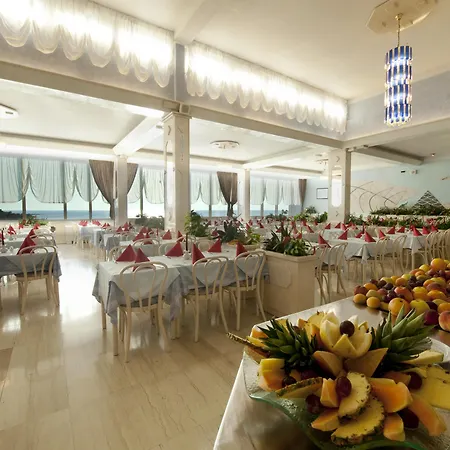 Gran Vista Plava Laguna فندق بوريتش