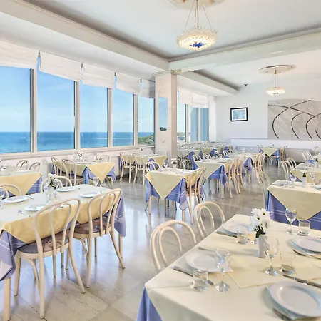 Gran Vista Plava Laguna 3* 포레치
