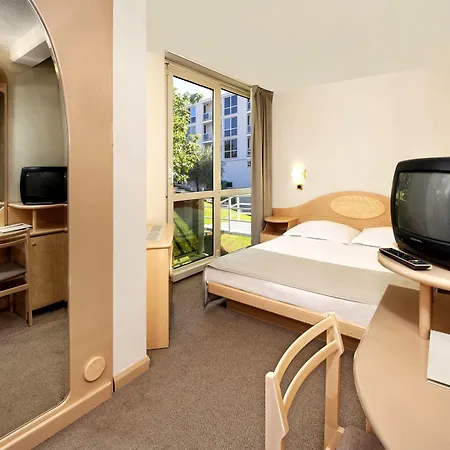 Gran Vista Plava Laguna 호텔 3*